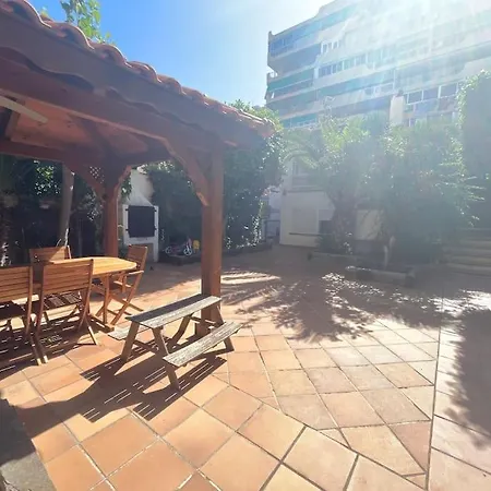 Privado Urbanizacion Con Piscina Y Parking