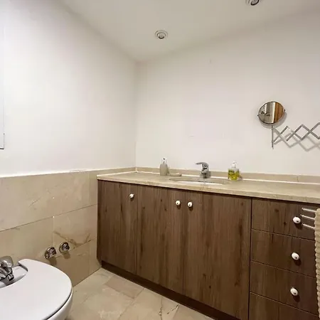 Holiday home Privado Urbanizacion Con Piscina Y Parking