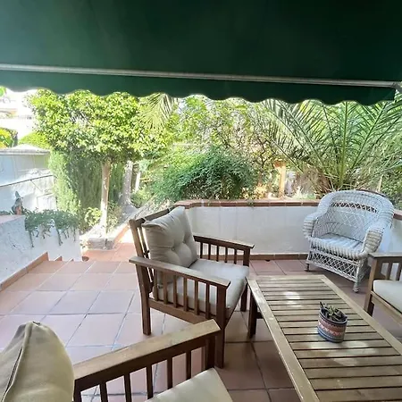Holiday home Privado Urbanizacion Con Piscina Y Parking Alicante
