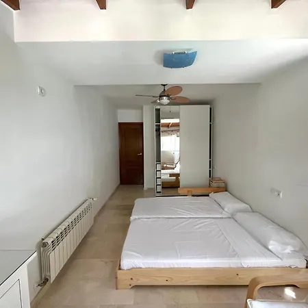 Privado Urbanizacion Con Piscina Y Parking Holiday home *