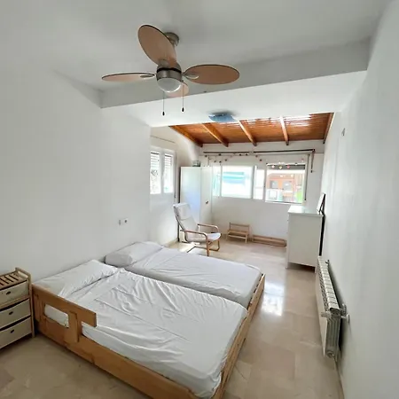 Privado Urbanizacion Con Piscina Y Parking Holiday home Alicante